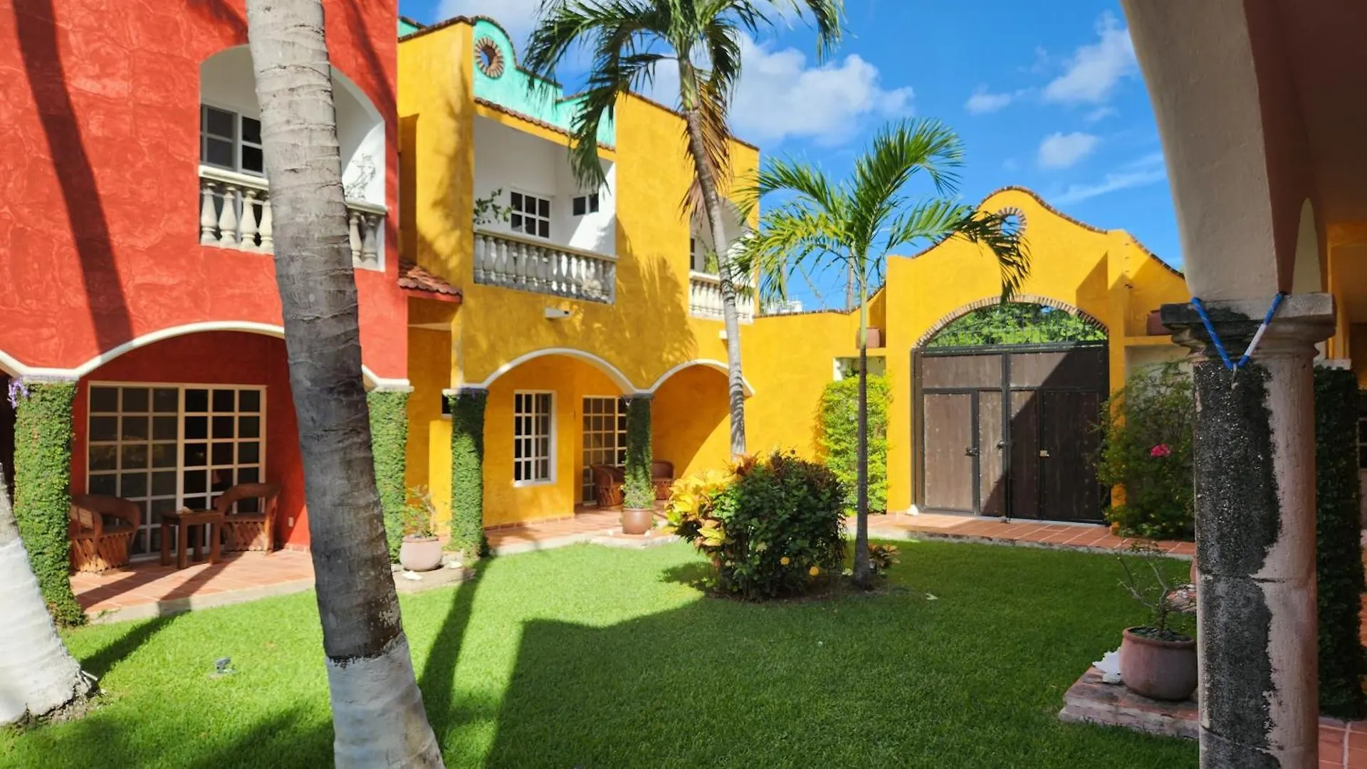 Casa Colonial, Cozumel Villa Guava