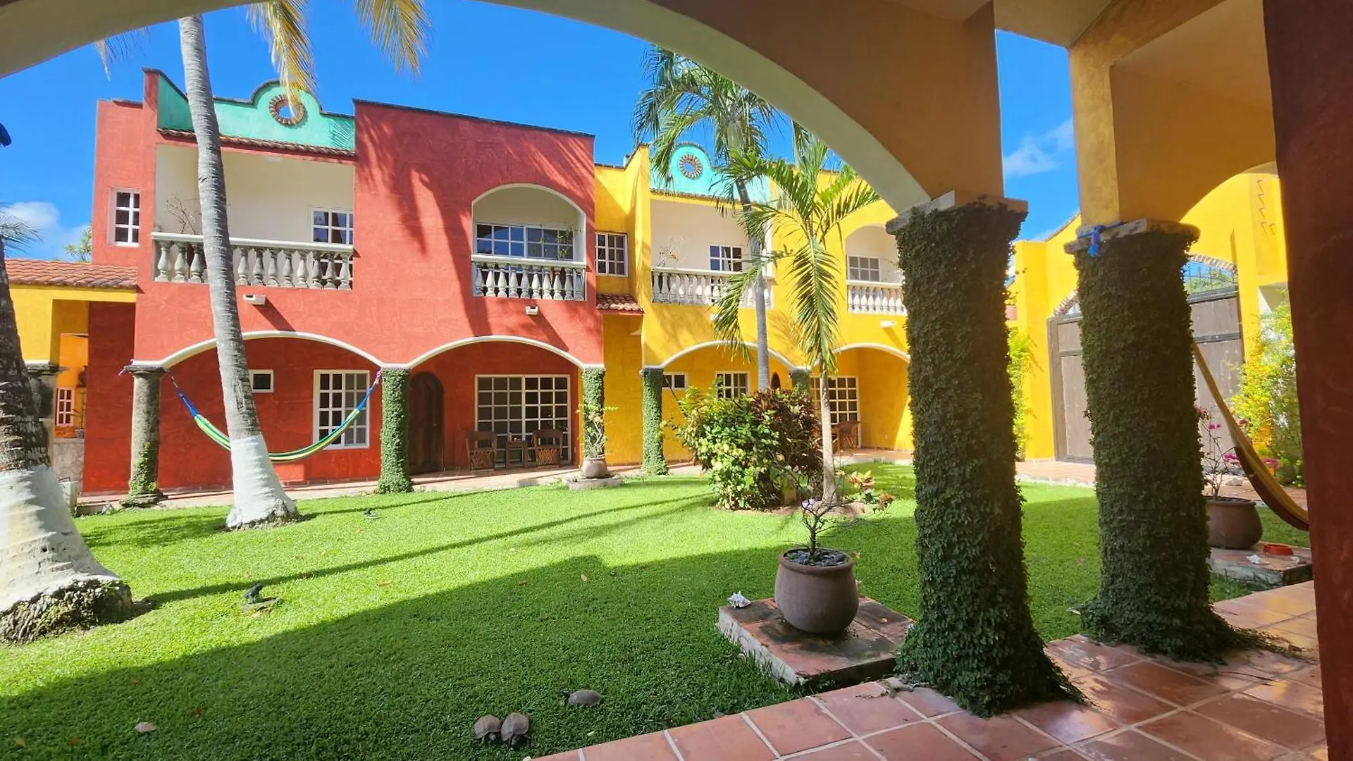 Casa Colonial, Cozumel Villa Guava