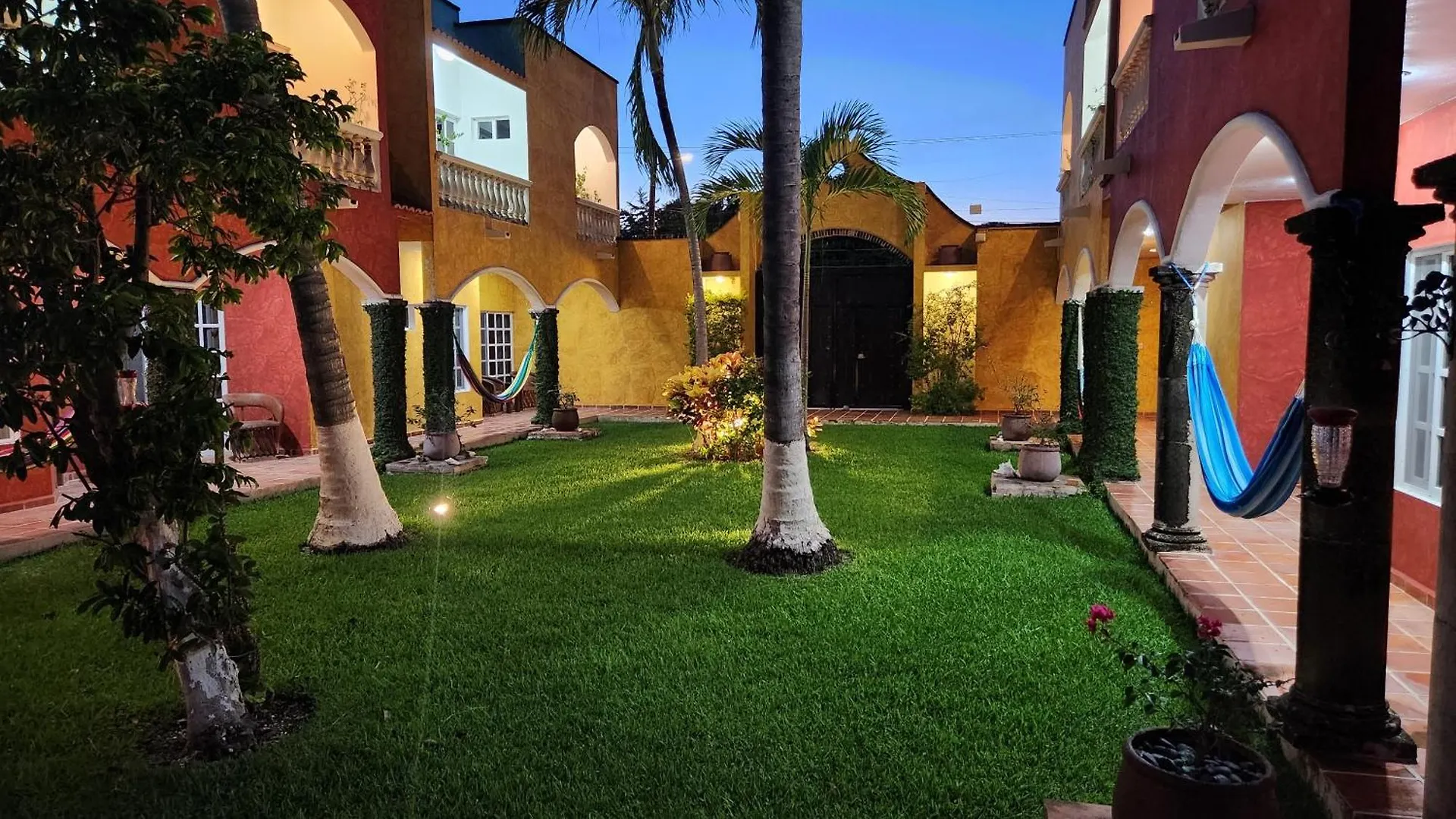 Casa Colonial, Cozumel Villa Guava