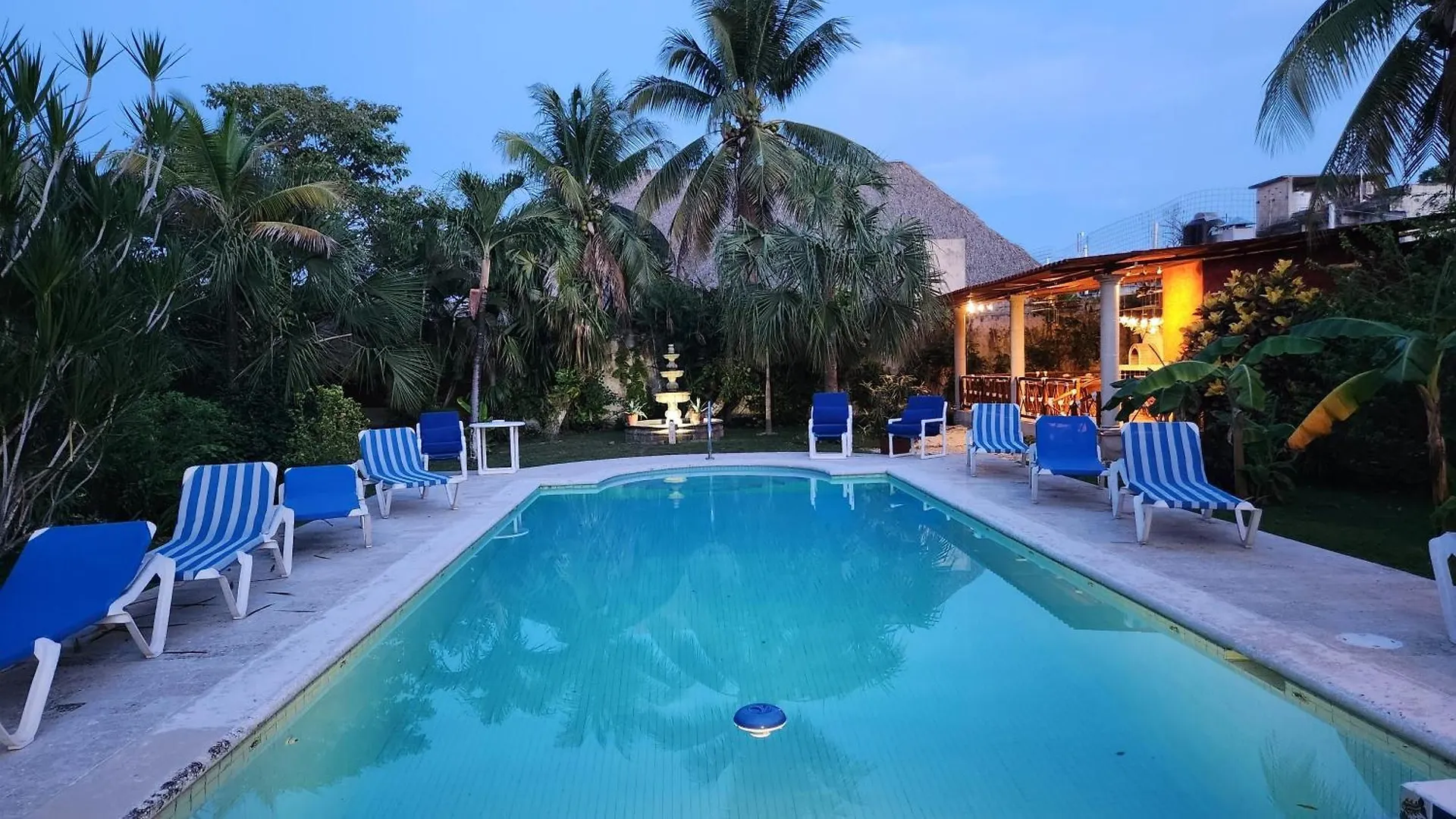 Casa Colonial, Cozumel Villa Guava